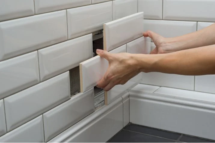 Modern bathroom with white subway tile backsplash